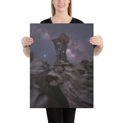 Alien Throne Night Canvas