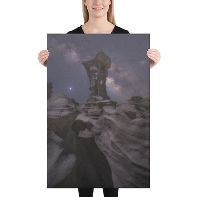Alien Throne Night Canvas