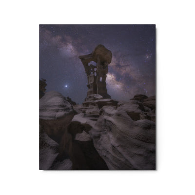 Alien Throne Night Metal